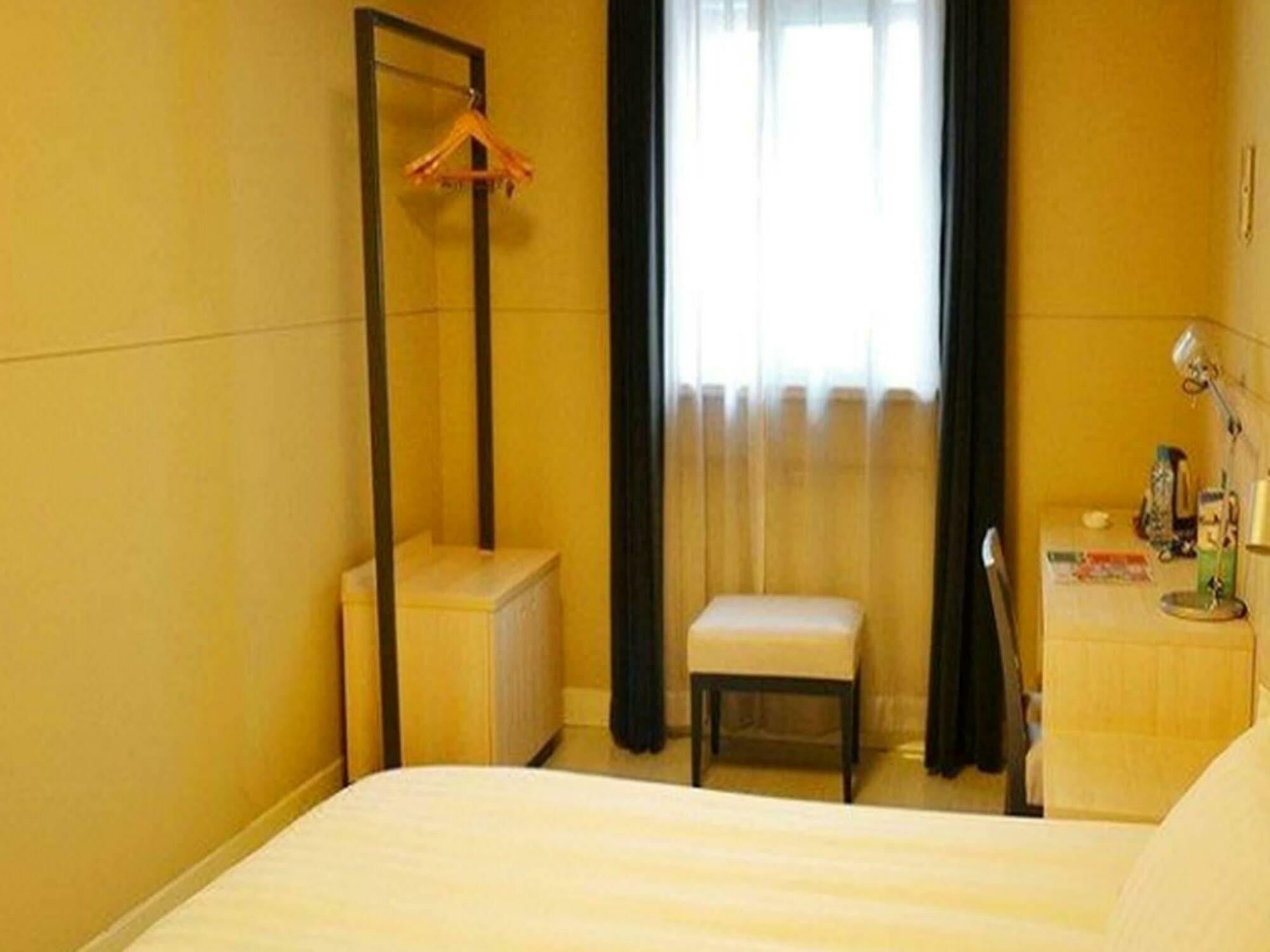 Jinjiang Inn Beijing Gucheng North Road Exteriör bild